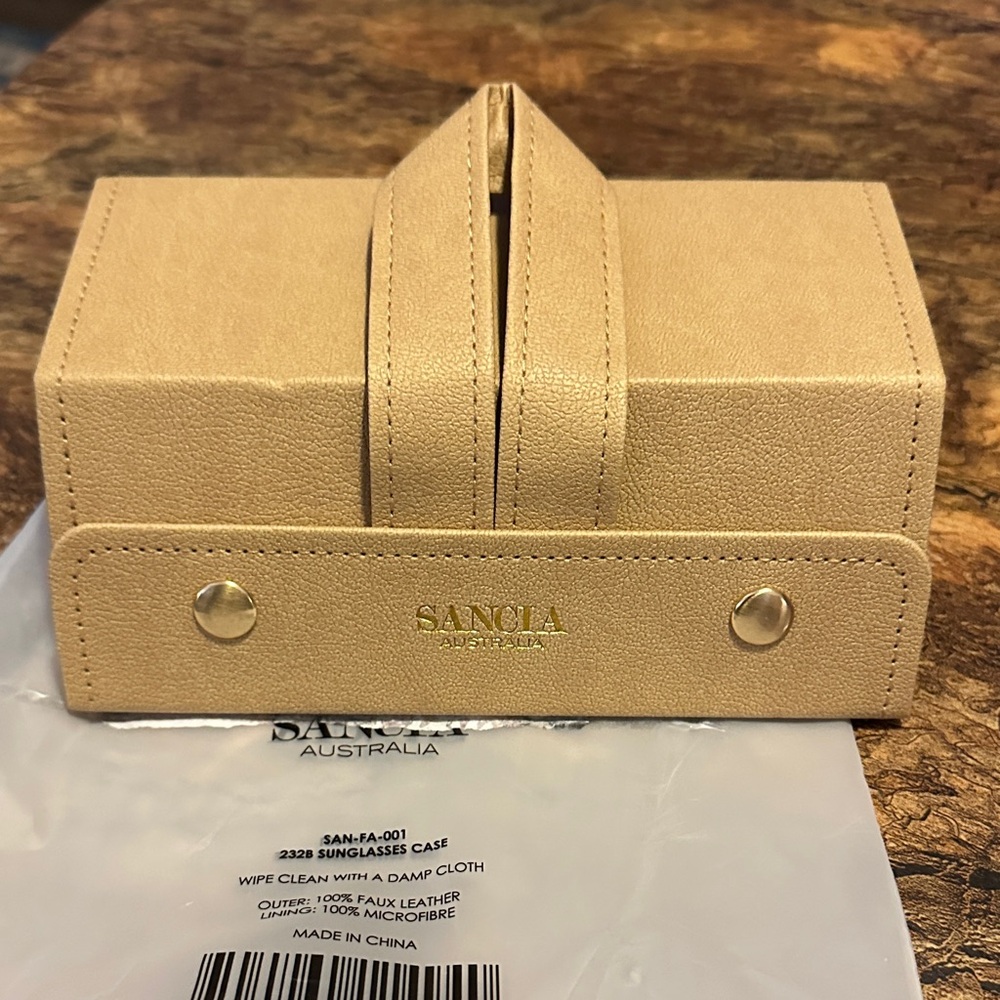 Sanita Tan Leather Sunglasses Case